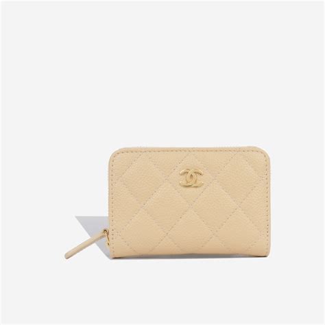 Chanel Zipped Coin Purse Beige 4.1in/10.5cm For Women .